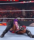 WWE_Hell_In_A_Cell_2022_720p_WEB_h264-HEEL_mp4_001915154.jpg