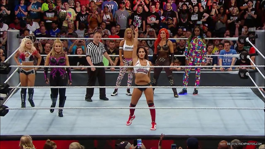 TOTAL_SUMMERSLAM_mp4_002360800.jpg