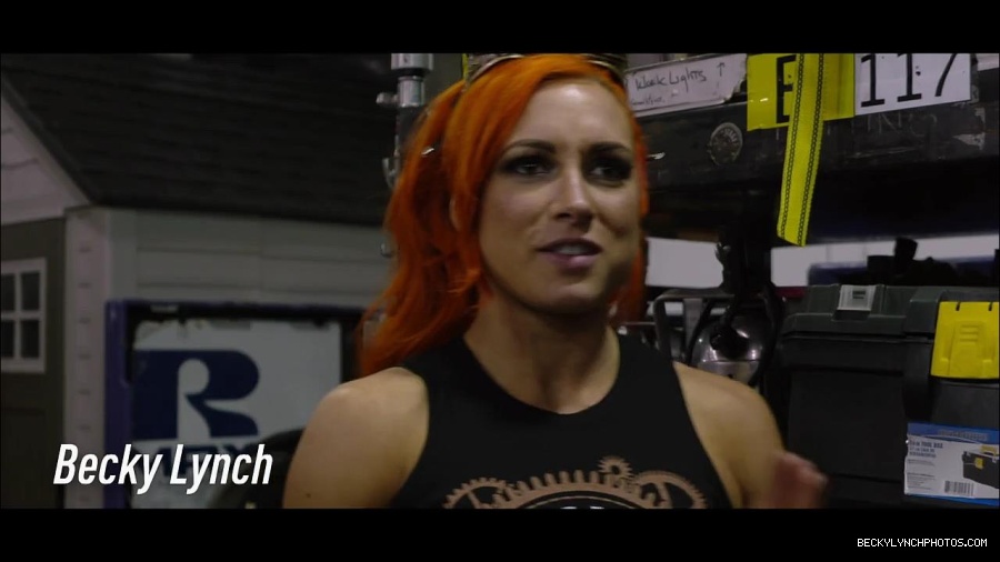 2016_WWE_Draft_mp4_000043966.jpg