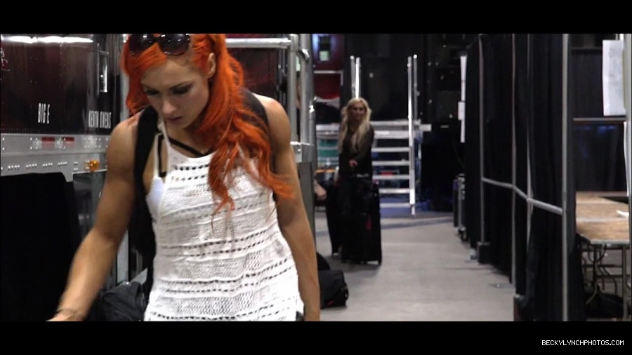2016_WWE_Draft_mp4_000263033.jpg