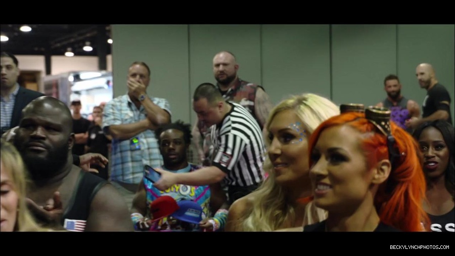 2016_WWE_Draft_mp4_000484000.jpg