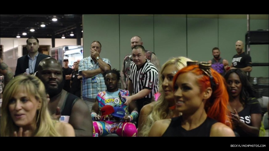 2016_WWE_Draft_mp4_000484400.jpg