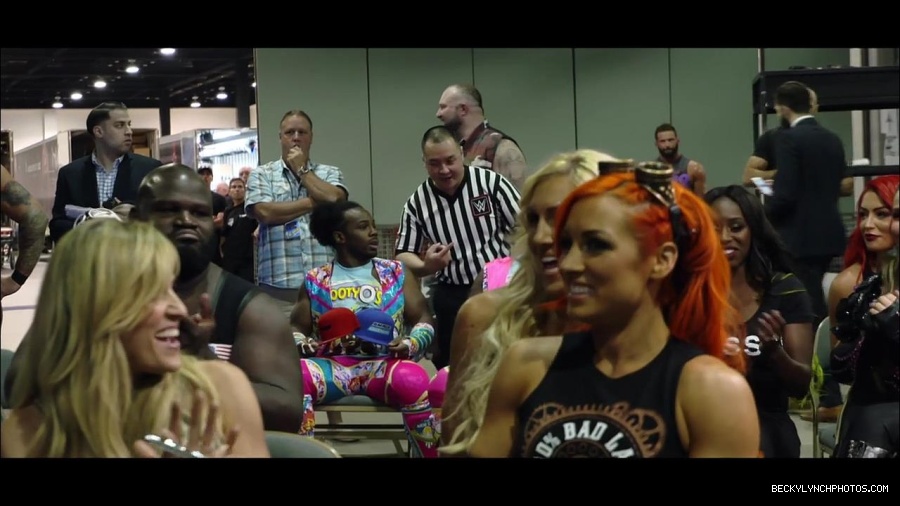 2016_WWE_Draft_mp4_000487200.jpg