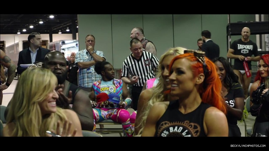 2016_WWE_Draft_mp4_000487600.jpg