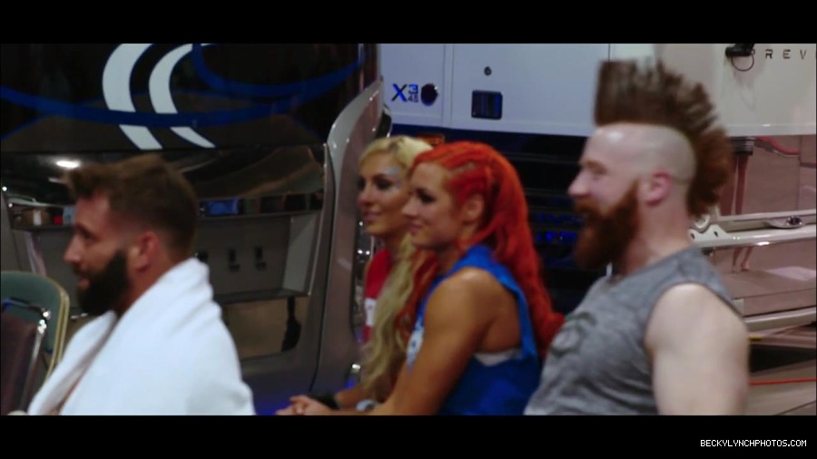 2016_WWE_Draft_mp4_001030233.jpg