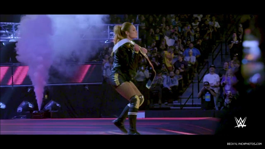 The_2019_WWE_Draft_mp4_000820300.jpg