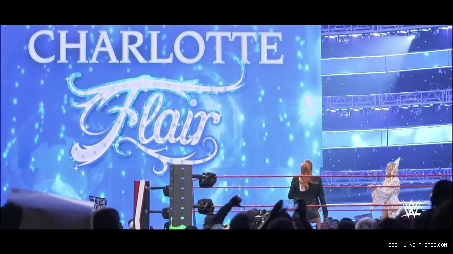 The_2019_WWE_Draft_mp4_000824700.jpg