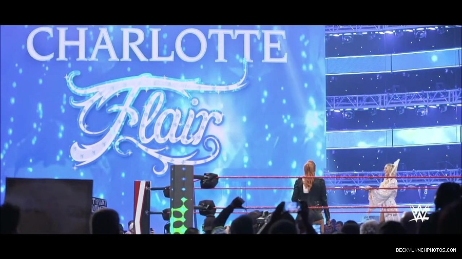The_2019_WWE_Draft_mp4_000825500.jpg