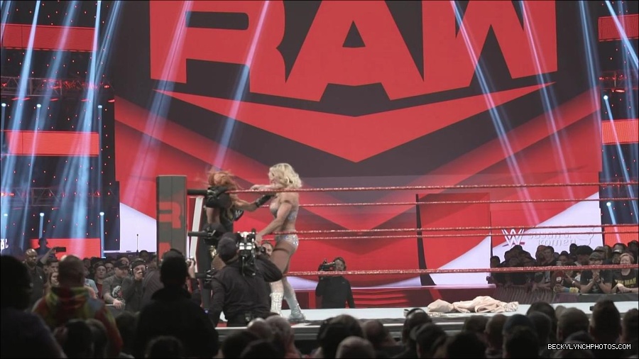 The_2019_WWE_Draft_mp4_000832300.jpg