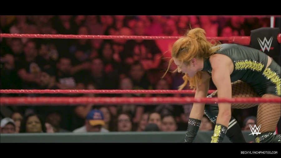The_2019_WWE_Draft_mp4_000834300.jpg