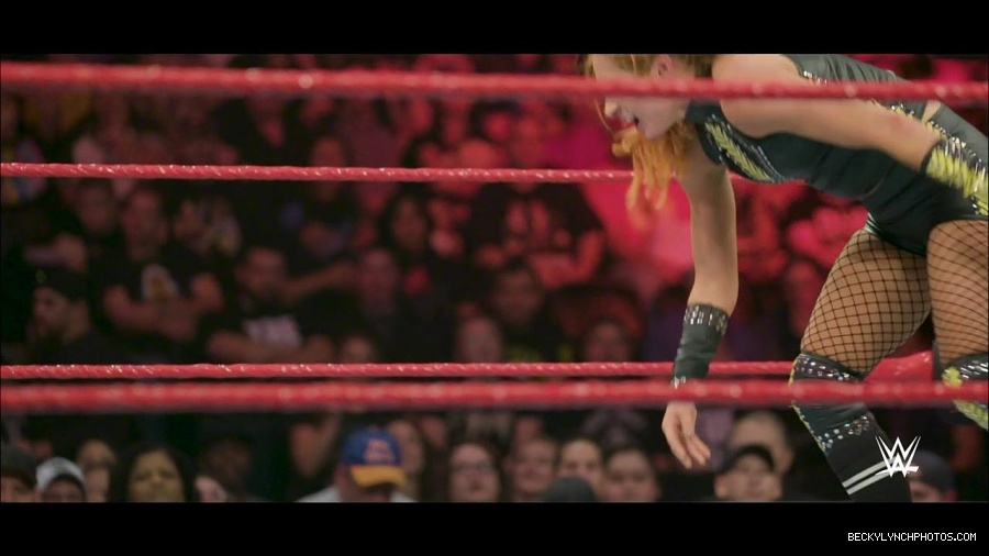 The_2019_WWE_Draft_mp4_000835900.jpg