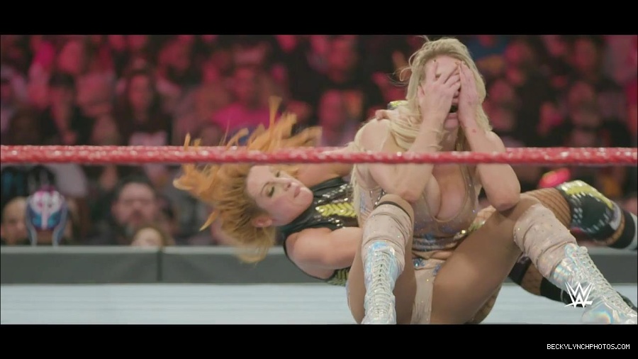 The_2019_WWE_Draft_mp4_000848300.jpg