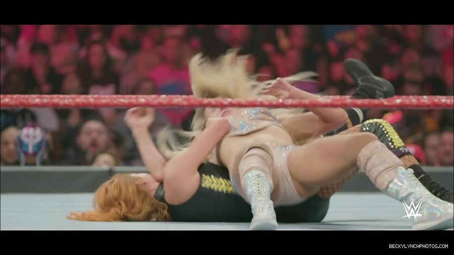 The_2019_WWE_Draft_mp4_000849900.jpg