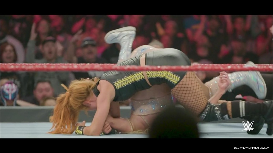 The_2019_WWE_Draft_mp4_000855100.jpg