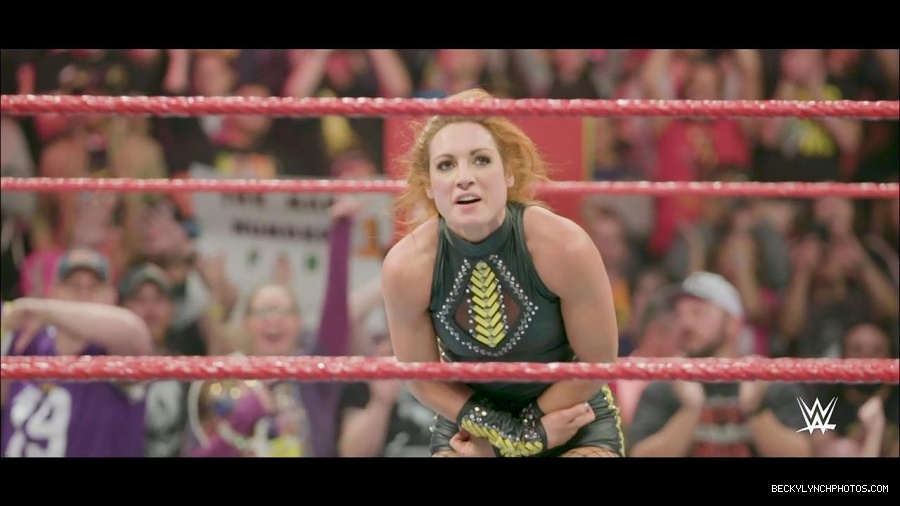 The_2019_WWE_Draft_mp4_000858700.jpg