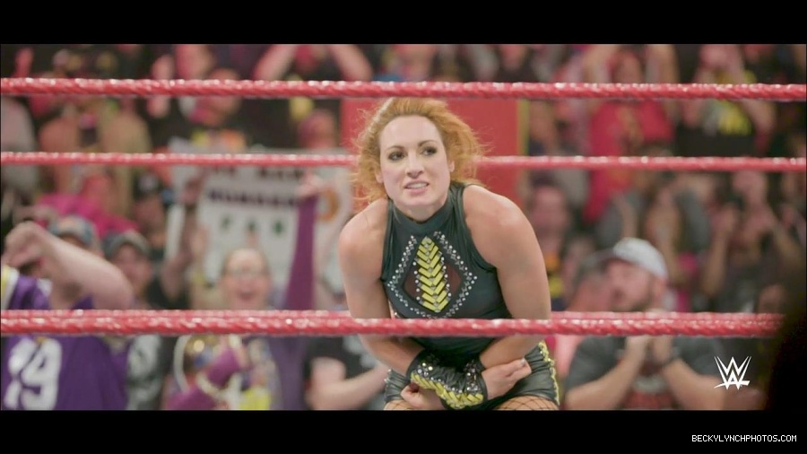 The_2019_WWE_Draft_mp4_000859500.jpg