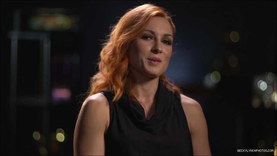 BECKY_PICKS_BRYAN_VS_ROLLINS_mp4_000003066.jpg
