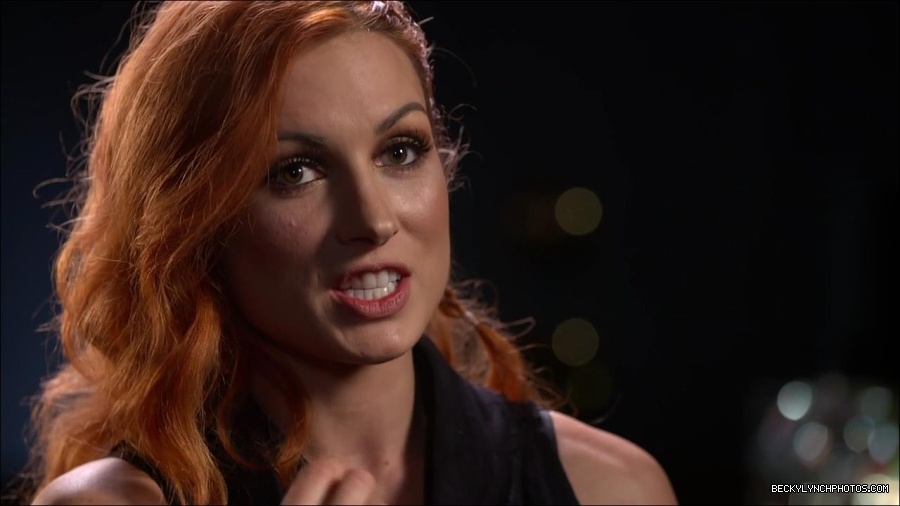 BECKY_PICKS_BRYAN_VS_ROLLINS_mp4_000043866.jpg