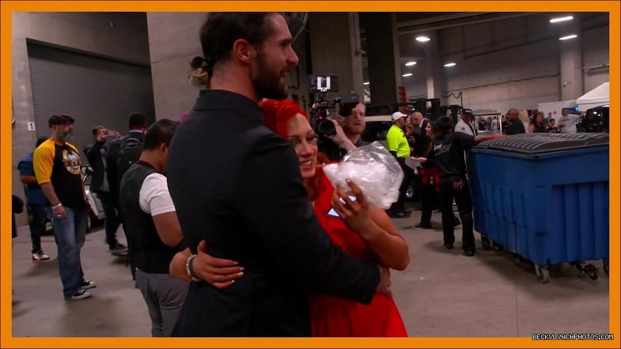 BECKY_PICKS_BRYAN_VS_ROLLINS_mp4_000059466.jpg