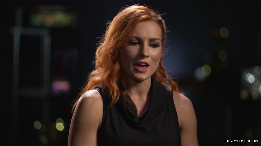 BECKY_PICKS_BRYAN_VS_ROLLINS_mp4_000064266.jpg