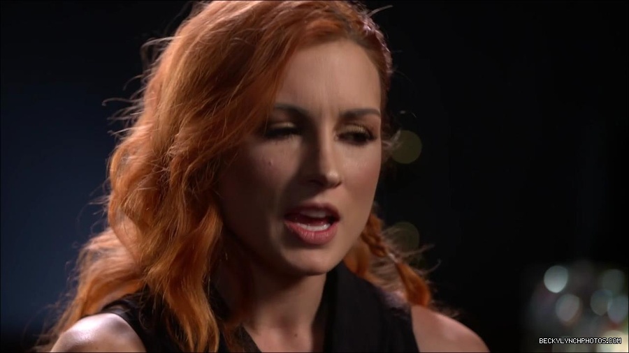BECKY_PICKS_BRYAN_VS_ROLLINS_mp4_000068266.jpg