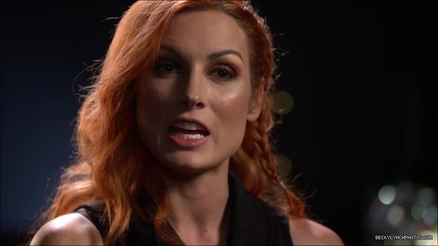 BECKY_PICKS_BRYAN_VS_ROLLINS_mp4_000088266.jpg