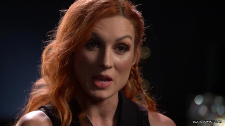 BECKY_PICKS_BRYAN_VS_ROLLINS_mp4_000089066.jpg
