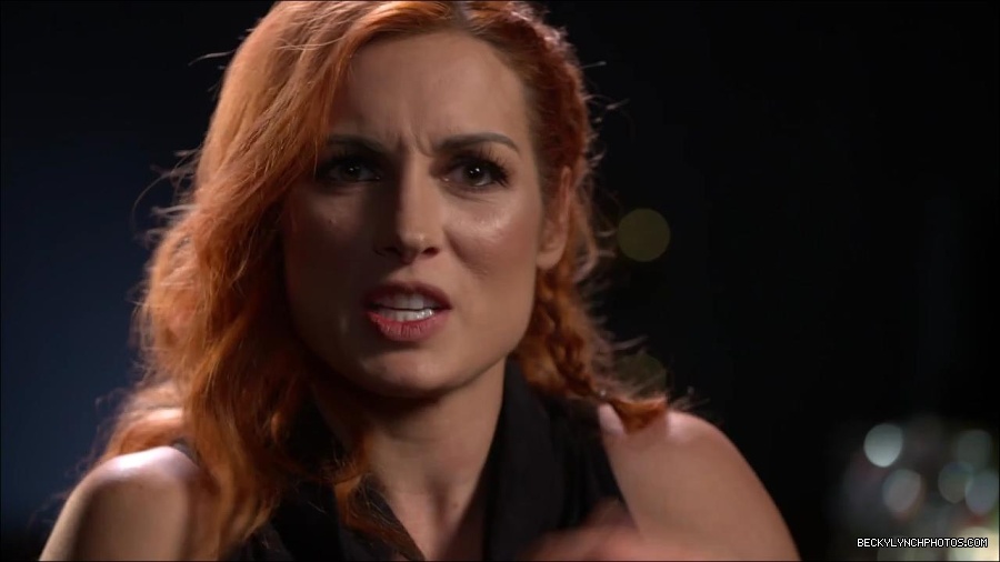 BECKY_PICKS_BRYAN_VS_ROLLINS_mp4_000107866.jpg