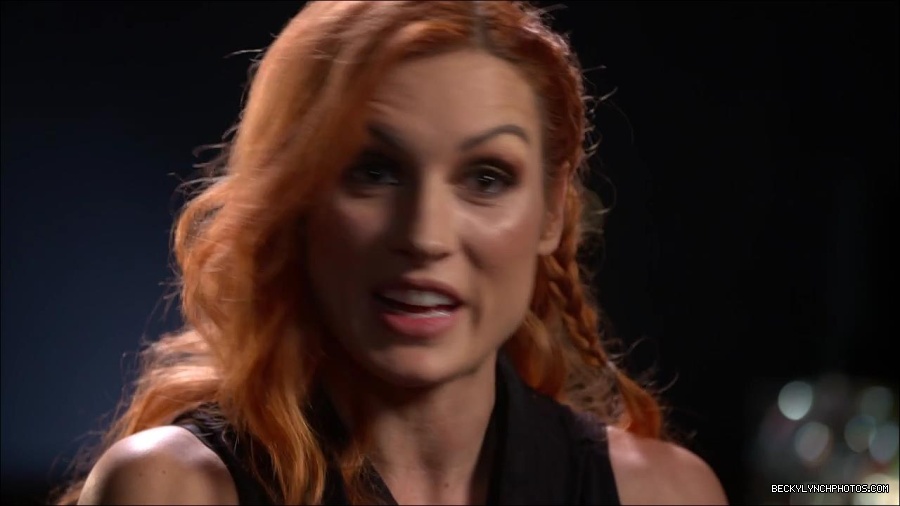 BECKY_PICKS_BRYAN_VS_ROLLINS_mp4_000109866.jpg