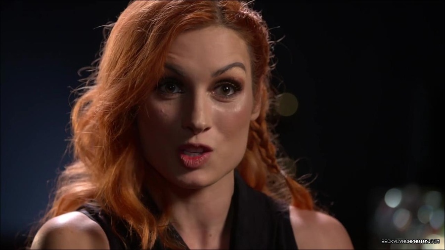 BECKY_PICKS_BRYAN_VS_ROLLINS_mp4_000110266.jpg