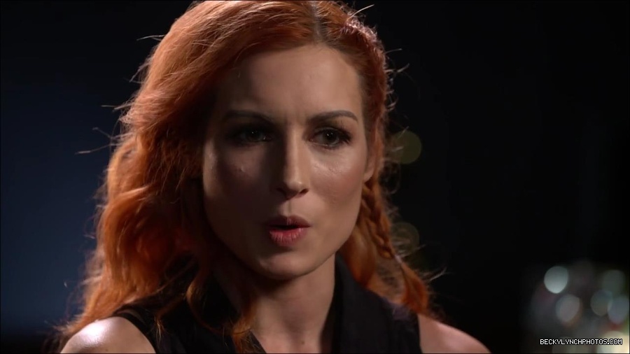 BECKY_PICKS_BRYAN_VS_ROLLINS_mp4_000130666.jpg