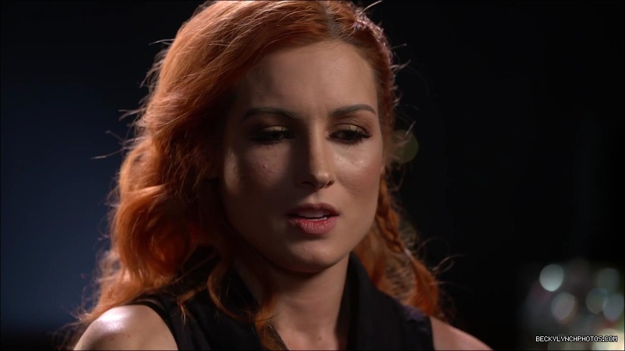 BECKY_PICKS_BRYAN_VS_ROLLINS_mp4_000132666.jpg