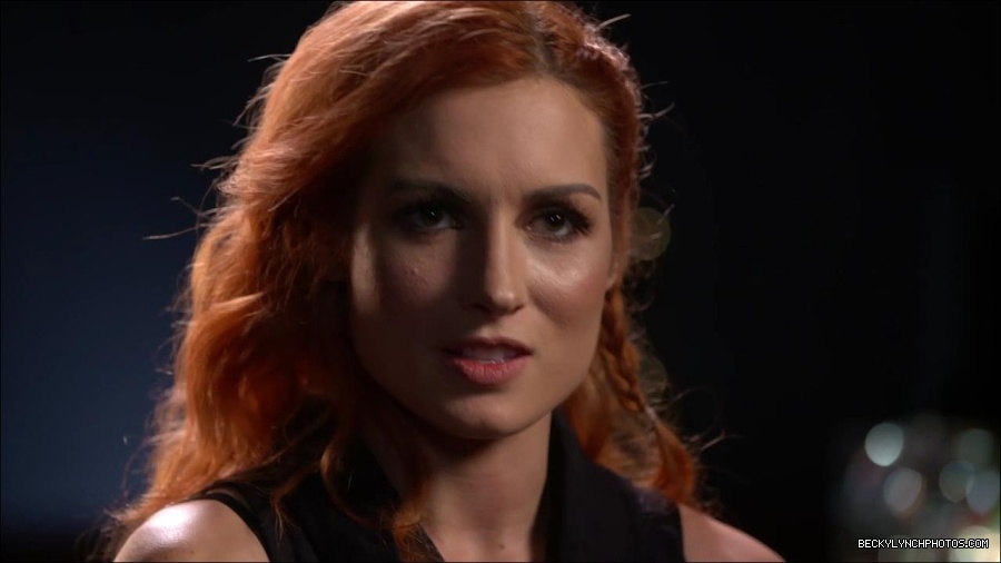 BECKY_PICKS_BRYAN_VS_ROLLINS_mp4_000134666.jpg