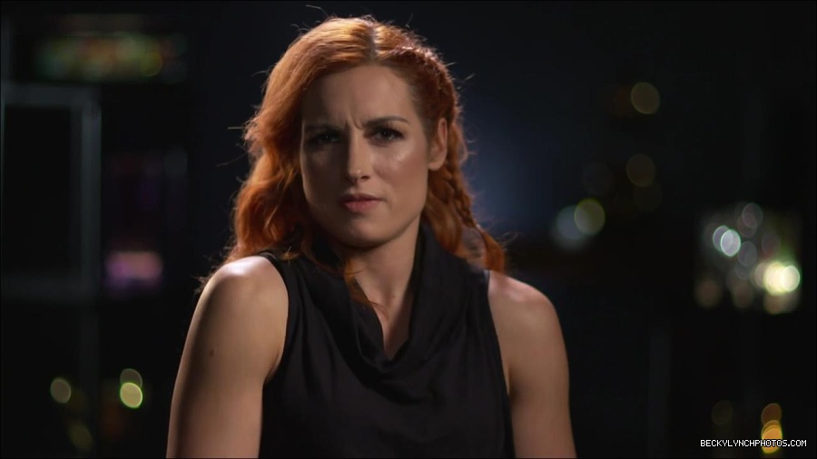 BECKY_PICKS_BRYAN_VS_ROLLINS_mp4_000138666.jpg