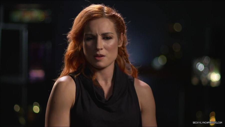 BECKY_PICKS_BRYAN_VS_ROLLINS_mp4_000139466.jpg