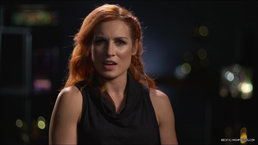 BECKY_PICKS_BRYAN_VS_ROLLINS_mp4_000140666.jpg