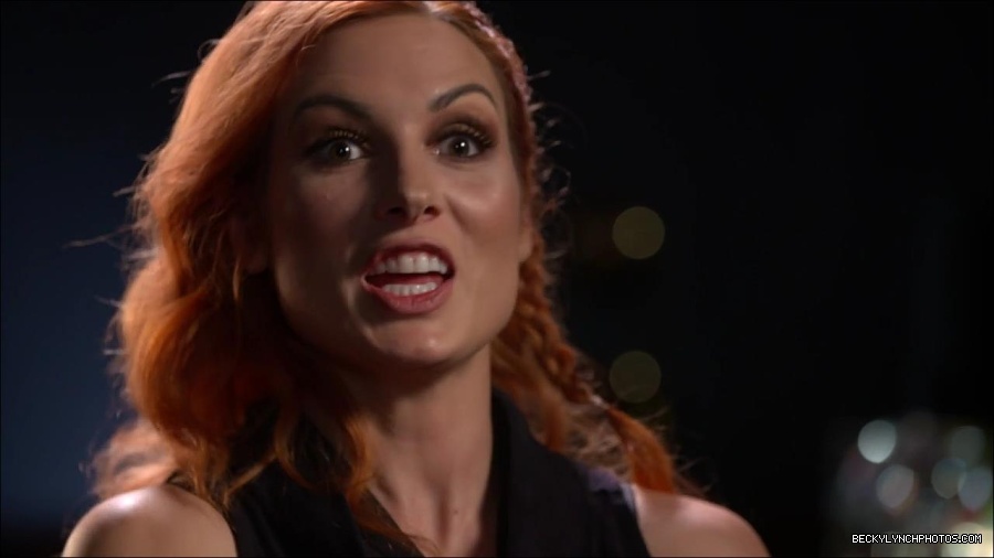 BECKY_PICKS_BRYAN_VS_ROLLINS_mp4_000144266.jpg