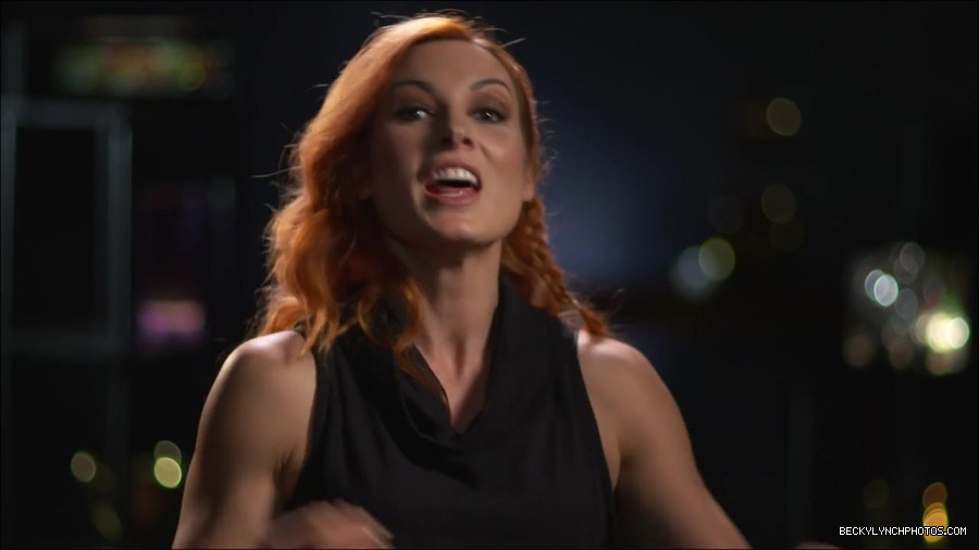 BECKY_PICKS_BRYAN_VS_ROLLINS_mp4_000149866.jpg