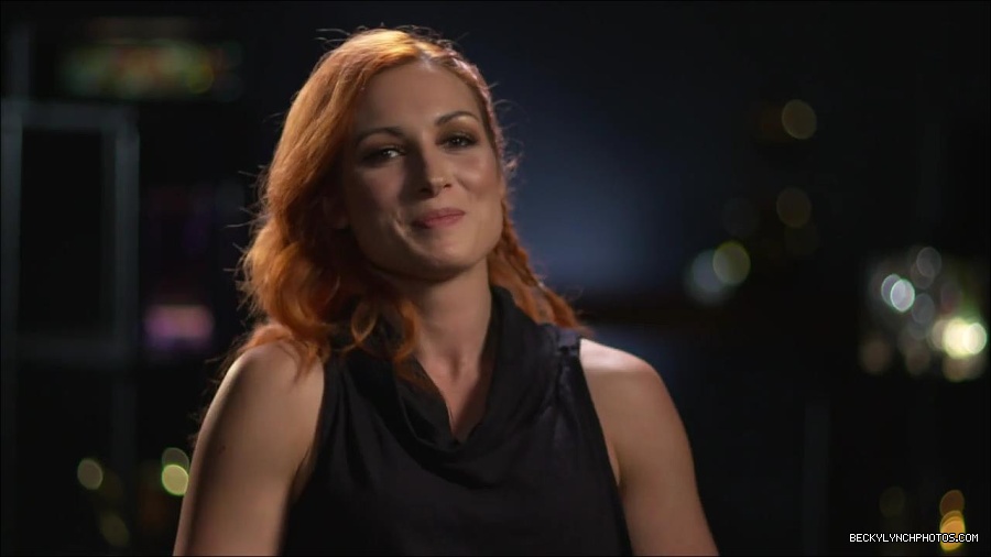 BECKY_PICKS_BRYAN_VS_ROLLINS_mp4_000157866.jpg