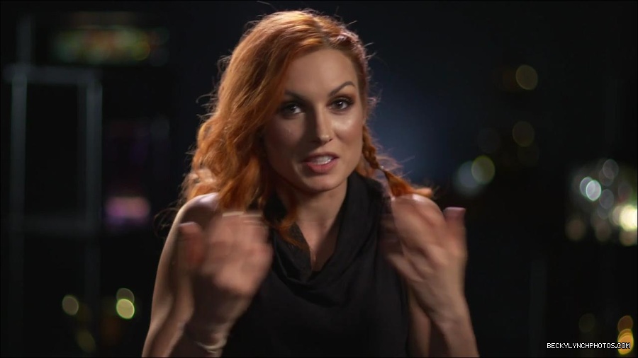 BECKY_PICKS_BRET_VS_OWEN_mp4_000042300.jpg