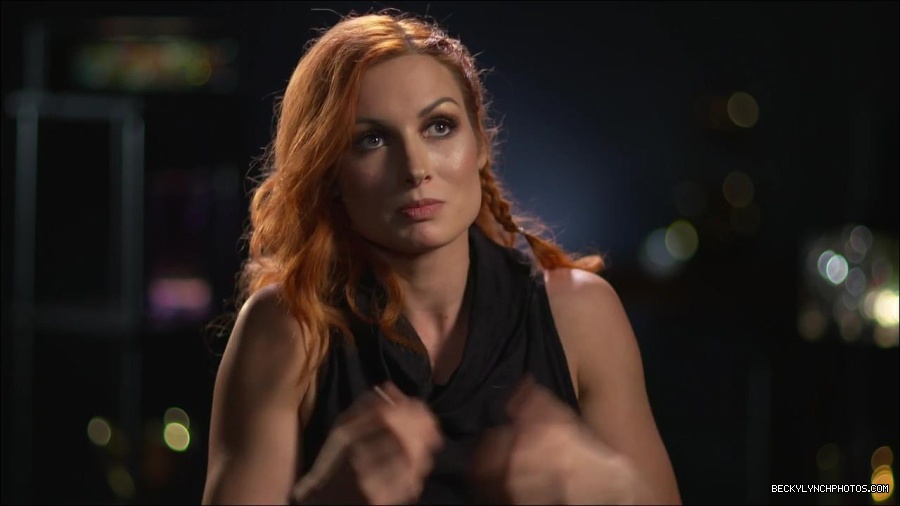 BECKY_PICKS_BRET_VS_OWEN_mp4_000043900.jpg