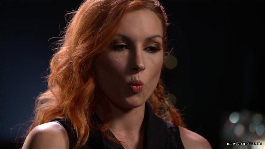 BECKY_PICKS_BRET_VS_OWEN_mp4_000061900.jpg