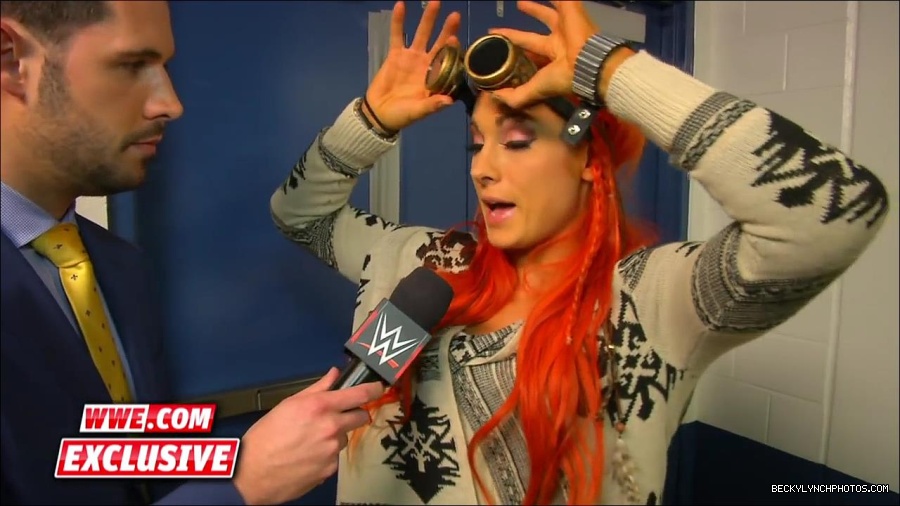 Y2Mate_is_-_Becky_Lynch_came_here_to_takeover_Raw_Fallout2C_December_82C_2015-FlLYvxYhJao-720p-1655733451971_mp4_000041733.jpg
