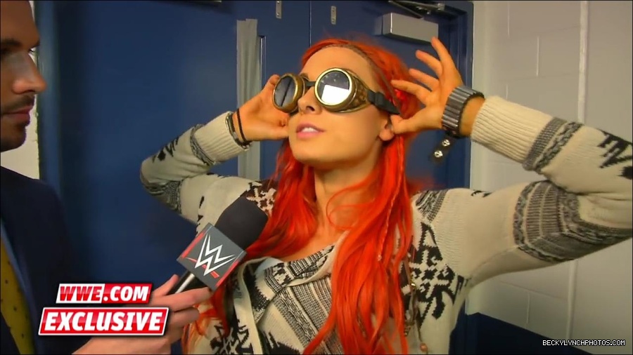 Y2Mate_is_-_Becky_Lynch_came_here_to_takeover_Raw_Fallout2C_December_82C_2015-FlLYvxYhJao-720p-1655733451971_mp4_000043733.jpg