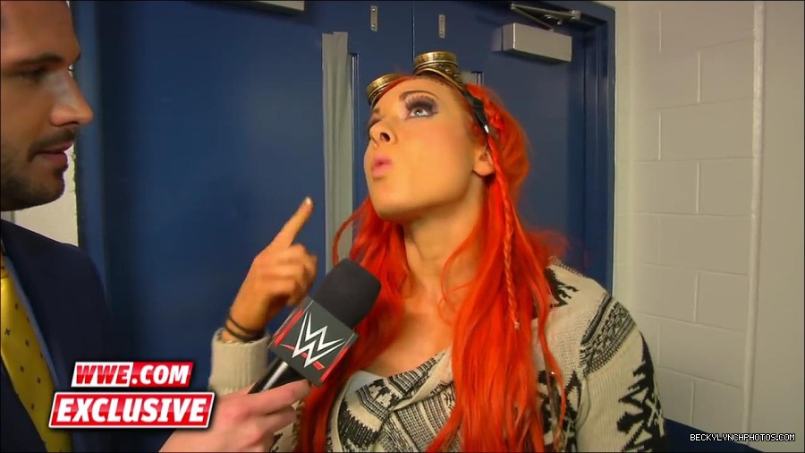 Y2Mate_is_-_Becky_Lynch_came_here_to_takeover_Raw_Fallout2C_December_82C_2015-FlLYvxYhJao-720p-1655733451971_mp4_000052933.jpg