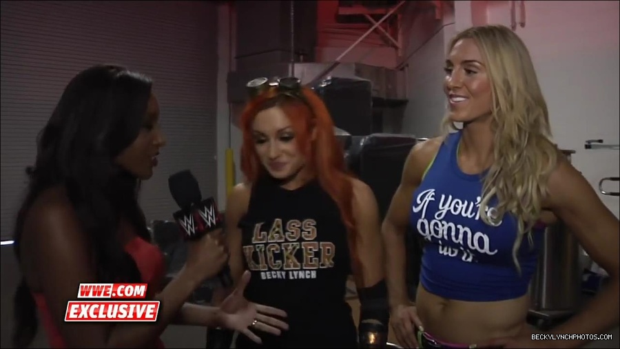 Y2Mate_is_-_Becky_Lynch_and_Charlotte_own_Raw_Raw_Fallout2C_Aug__32C_2015-_6BlPVLLklg-720p-1655732650289_mp4_000044766.jpg
