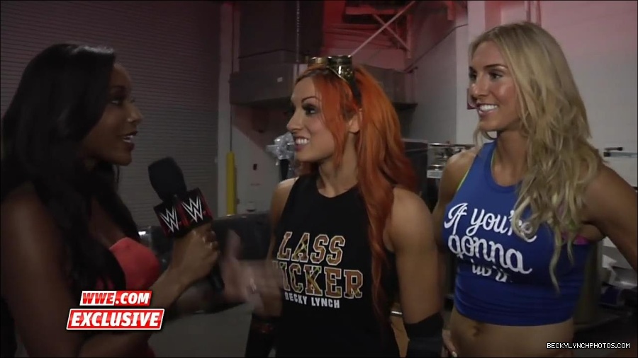 Y2Mate_is_-_Becky_Lynch_and_Charlotte_own_Raw_Raw_Fallout2C_Aug__32C_2015-_6BlPVLLklg-720p-1655732650289_mp4_000046766.jpg