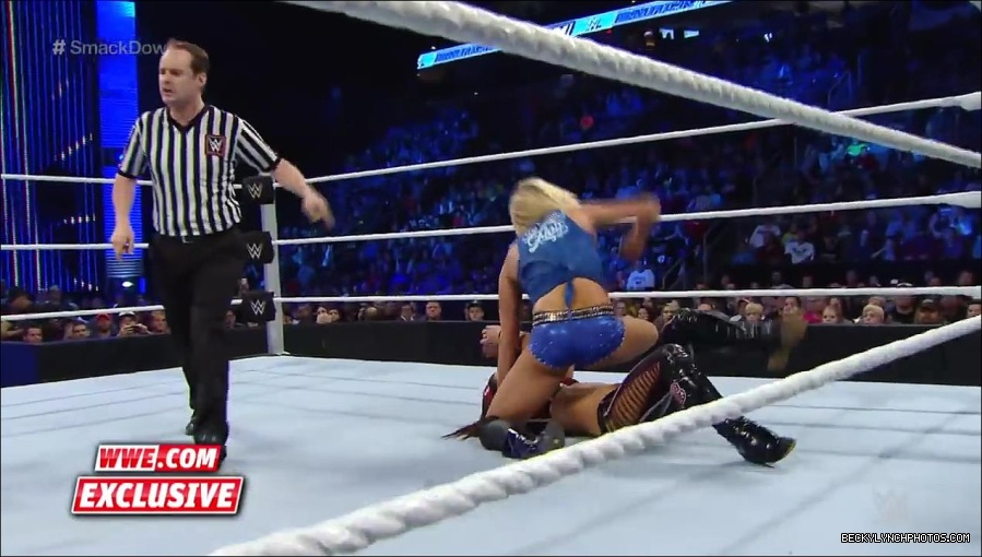 Y2Mate_is_-_What_is_going_on_with_Becky_Lynch_and_Charlotte_SmackDown_Fallout2C_December_32C_2015-pCA7zGbY8fk-720p-1655733216052_mp4_000025200.jpg