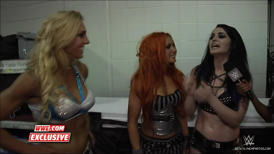 Y2Mate_is_-_Paige_welcomes_change_to_her_house_Raw_Fallout2C_July_132C_2015-yG511a641ok-720p-1655734381992_mp4_000025033.jpg