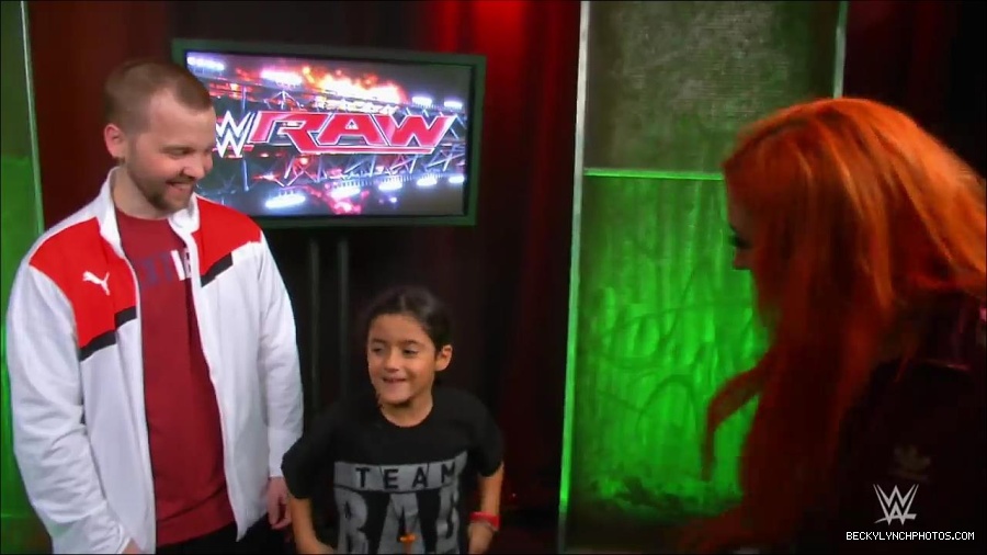 Y2Mate_is_-_Triple_H_surprises_fans_Billy_and_Bianca_backstage_at_Raw-i6XukjN14Rk-720p-1655735032487_mp4_000064497.jpg